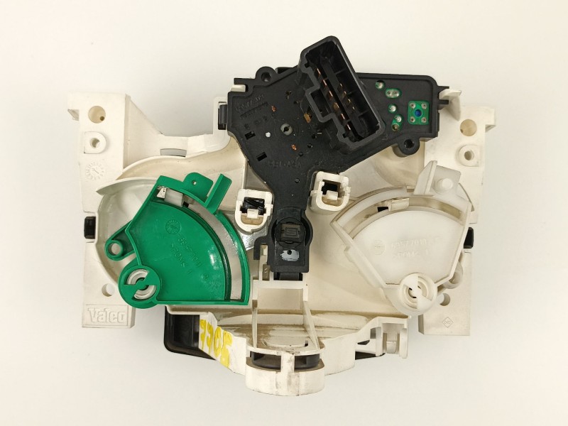 Recambio de mandos calefaccion aire para dacia logan 1.5 dci referencia OEM IAM 69570001 N100921V 69577008