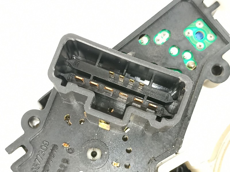 Recambio de mandos calefaccion aire para dacia logan 1.5 dci referencia OEM IAM 69570001 N100921V 69577008