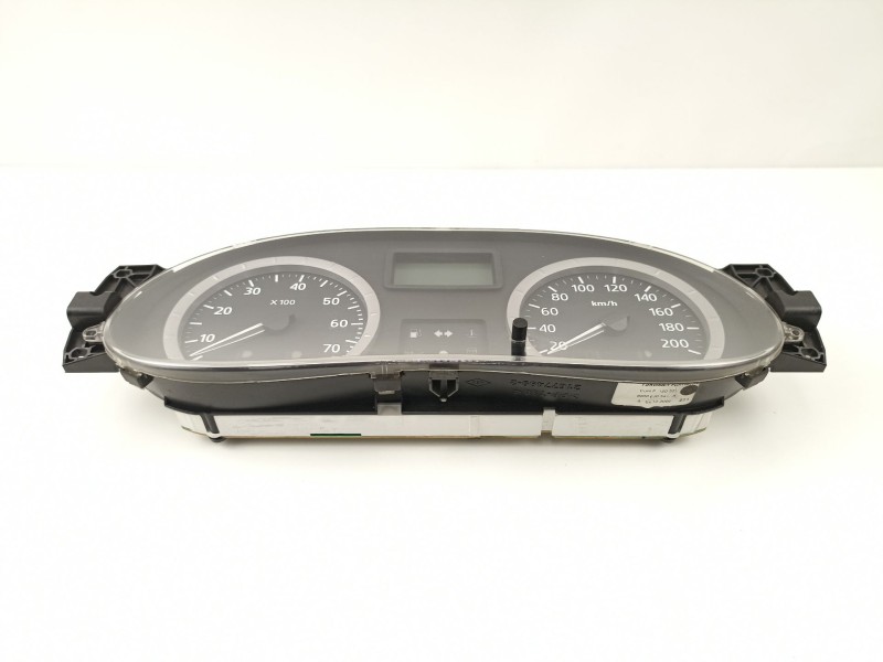 Recambio de cuadro instrumentos para dacia logan 1.5 dci referencia OEM IAM 8200650541  