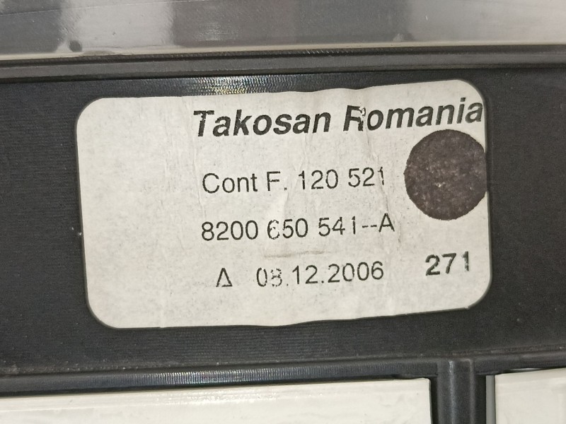 Recambio de cuadro instrumentos para dacia logan 1.5 dci referencia OEM IAM 8200650541  