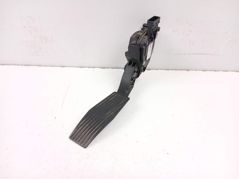 Recambio de potenciometro aceleracion para opel astra j (p10) 1.6 cdti (68) referencia OEM IAM 13252702 6PV00976507 