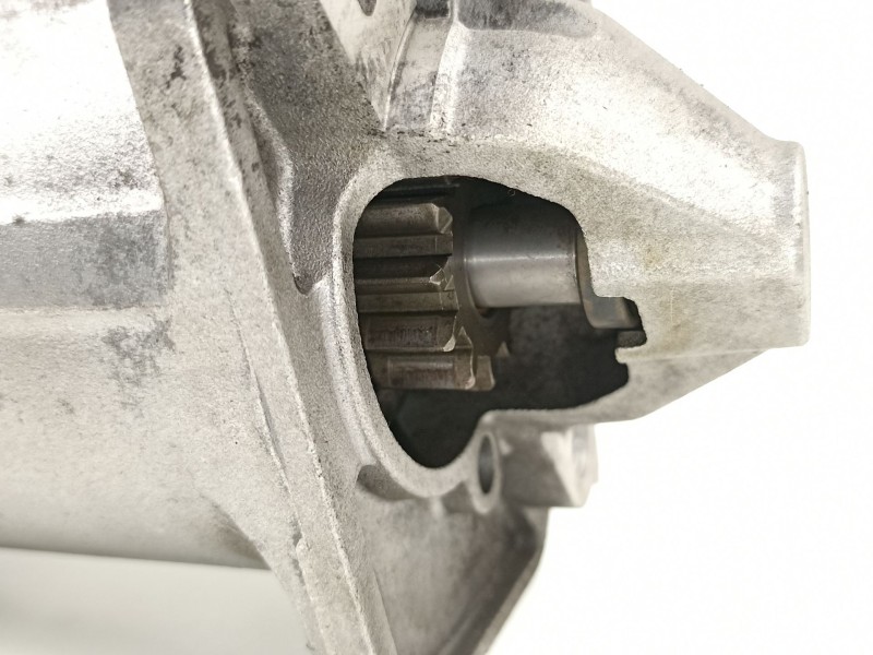 Recambio de motor arranque para dacia logan 1.5 dci referencia OEM IAM 8200584675 M000T87881 