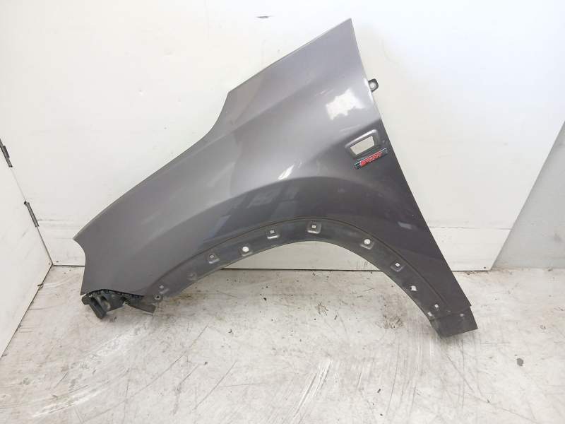 Recambio de aleta delantera izquierda para chevrolet orlando (j309) 2.0 d referencia OEM IAM 94559594  
