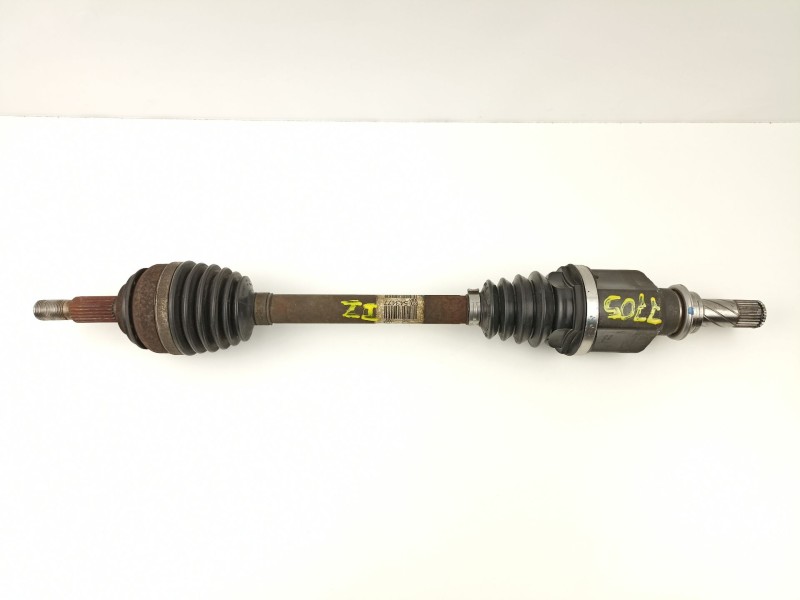 Recambio de transmision delantera izquierda para dacia logan 1.5 dci referencia OEM IAM 8200543477  