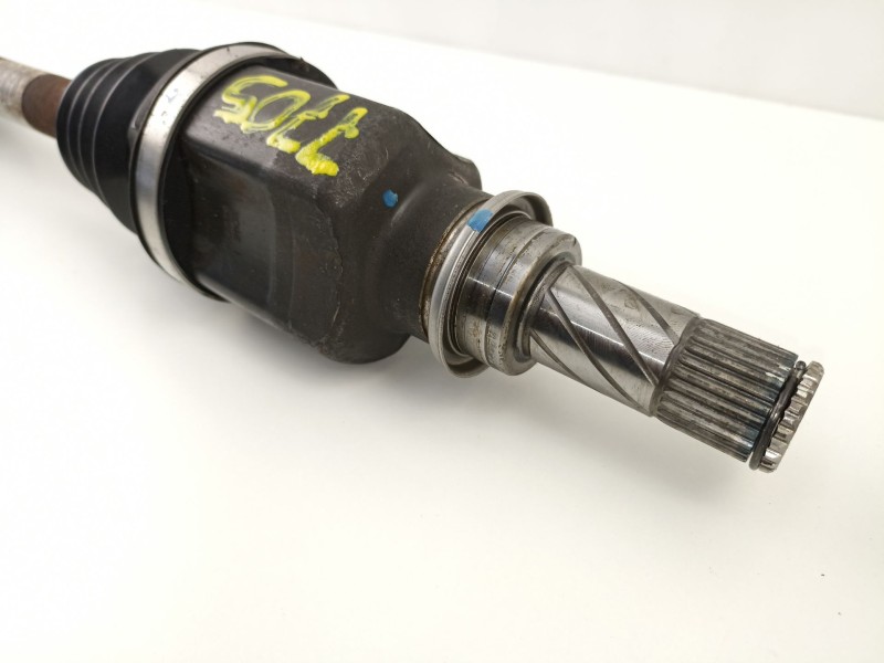 Recambio de transmision delantera izquierda para dacia logan 1.5 dci referencia OEM IAM 8200543477  