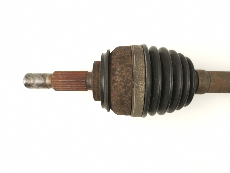 Recambio de transmision delantera izquierda para dacia logan 1.5 dci referencia OEM IAM 8200543477  