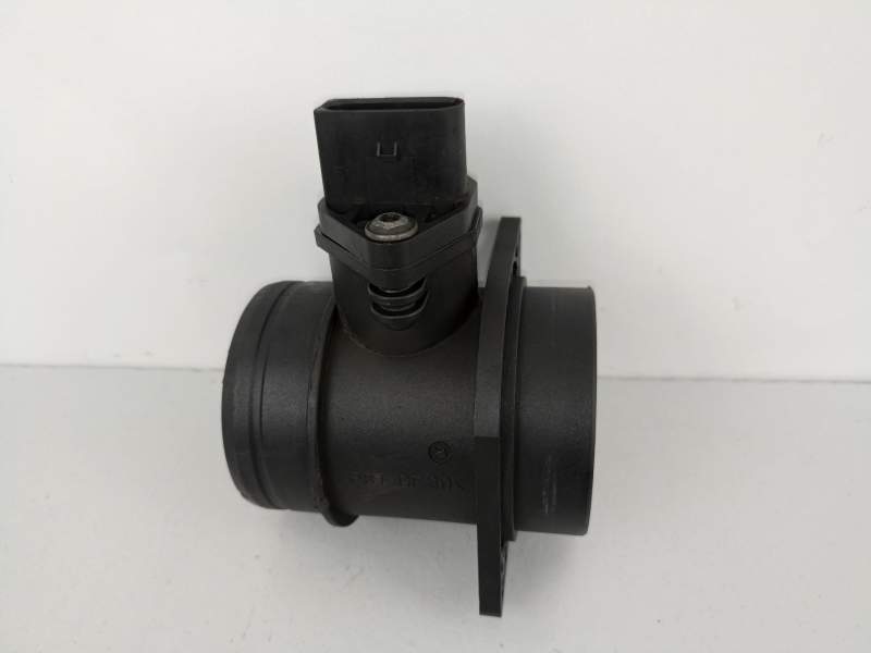 Recambio de caudalimetro para volkswagen sharan (7m6/7m9) comfortline referencia OEM IAM 0281002757  