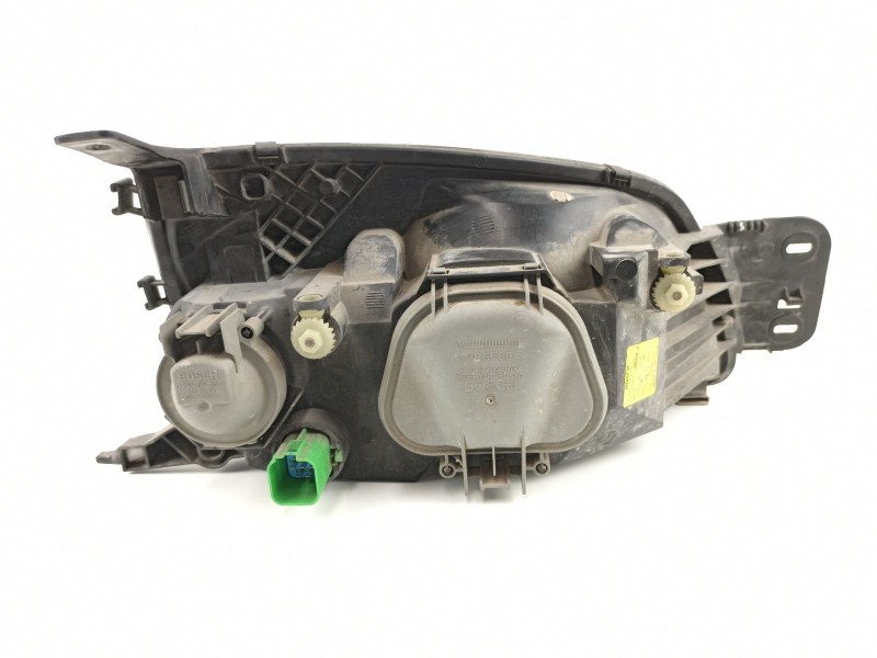 Recambio de faro izquierdo para ford fiesta 1.3 g referencia OEM IAM 1127897 0301173301 YS6113006AK