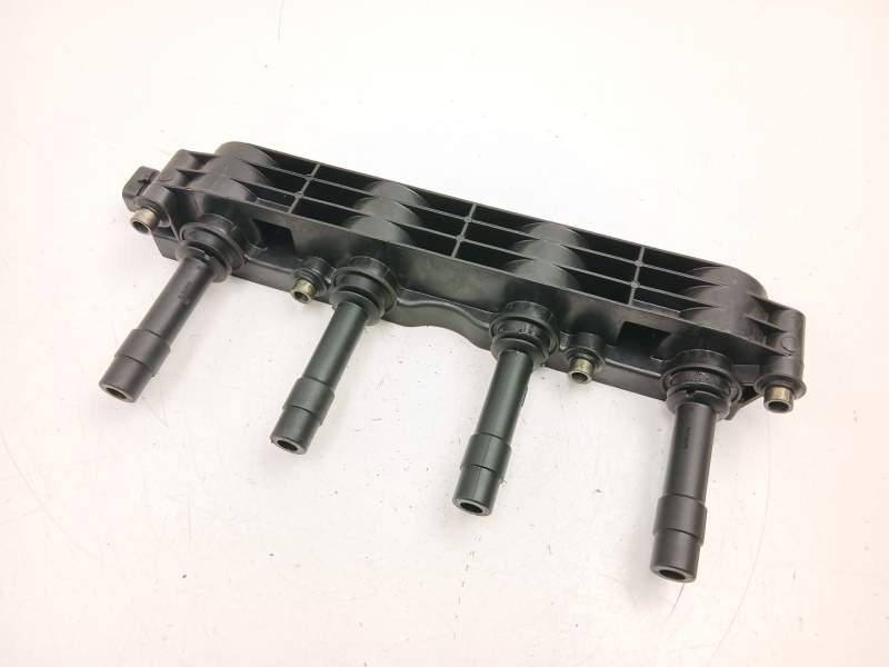 Recambio de bobina para opel astra g hatchback (t98) 1.6 16v (f08, f48) referencia OEM IAM 19005212  