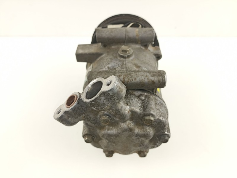Recambio de compresor aire acondicionado para nissan kubistar 1.5 dci referencia OEM IAM 8200315744  