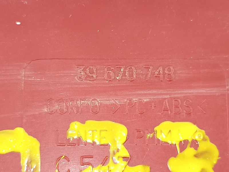 Recambio de piloto trasero izquierdo para fiat seicento 1.1 g referencia OEM IAM 46511339 39670748 