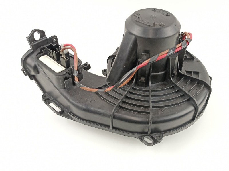 Recambio de motor calefaccion para opel meriva 1.7 16v cdti referencia OEM IAM 13124703 93446 