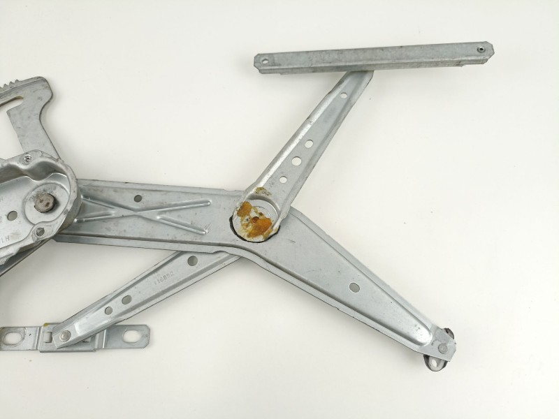 Recambio de elevalunas delantero izquierdo para opel meriva 1.7 16v cdti referencia OEM IAM 93362661 400718G 93389551