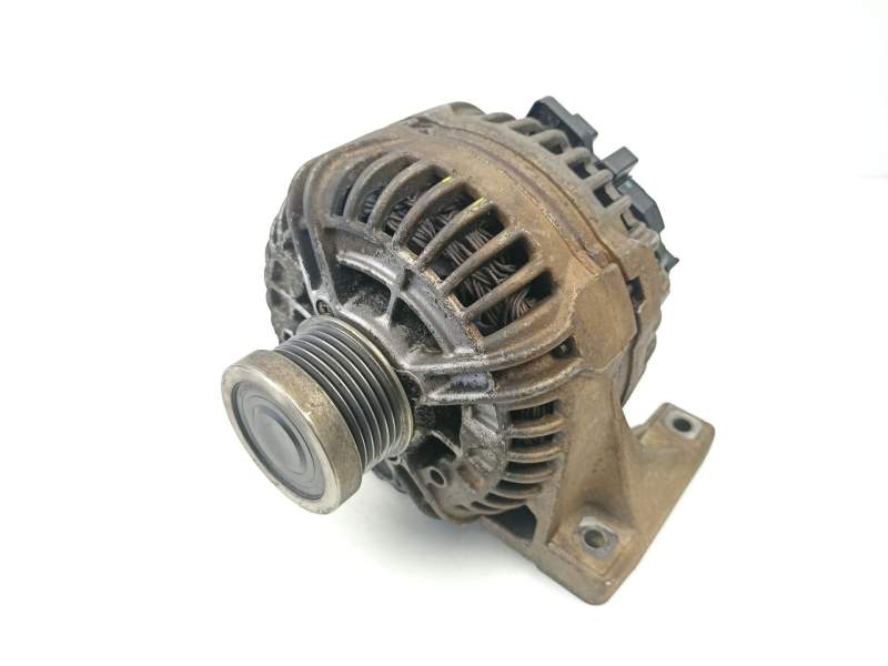 Recambio de alternador para volvo xc90 i (275) d5 awd referencia OEM IAM 30667788 0124625024 