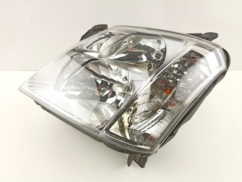 Recambio de faro izquierdo para opel meriva 1.7 16v cdti referencia OEM IAM 1216153 088511 93321052