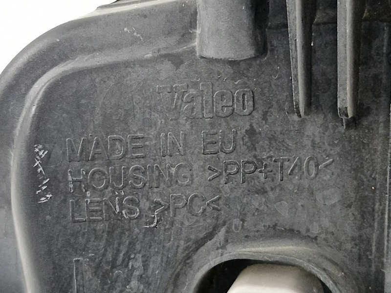 Recambio de faro izquierdo para opel meriva 1.7 16v cdti referencia OEM IAM 1216153 088511 93321052