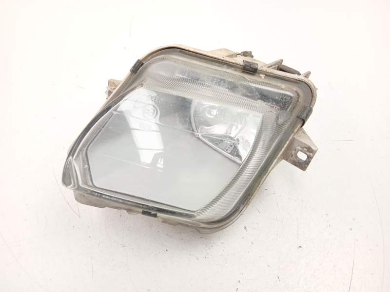 Recambio de antiniebla derecho para iveco daily iii furgoneta 29 l 11 v referencia OEM IAM 500320684 0305058002 