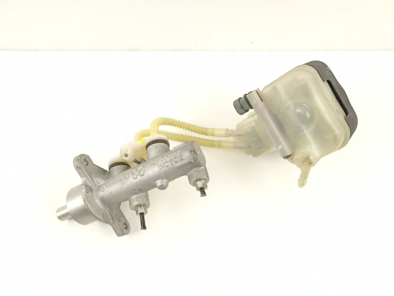 Recambio de bomba de freno para opel meriva 1.7 16v cdti referencia OEM IAM 558182 3206716 93323045