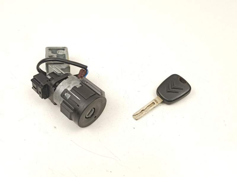 Recambio de conmutador de arranque para citroën c5 berlina business referencia OEM IAM 4162KF  