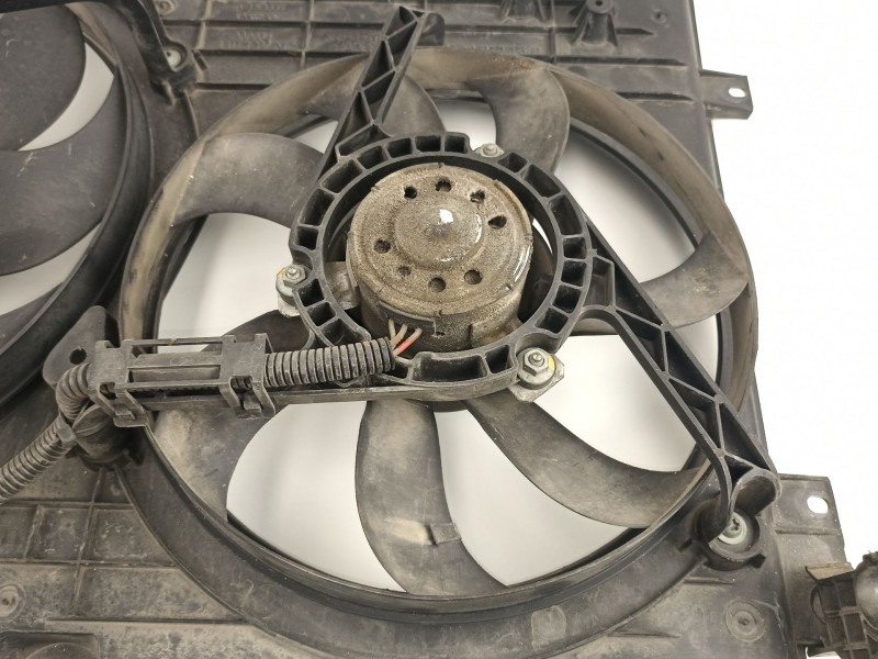 Recambio de electroventilador para seat toledo (1m2) 1.9 tdi referencia OEM IAM 1J0121205B  1J0121207M