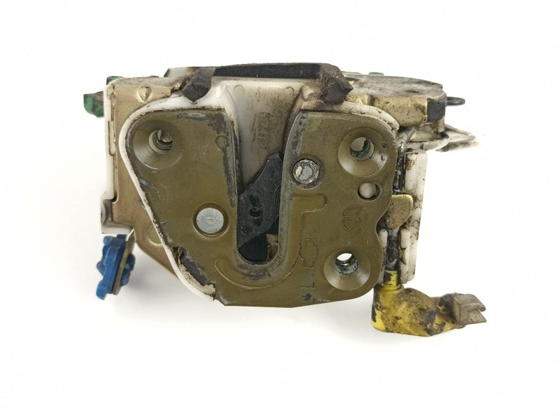 Recambio de cerradura puerta delantera izquierda para nissan serena (c23m) 2.3 invitation d referencia OEM IAM 805039C001  