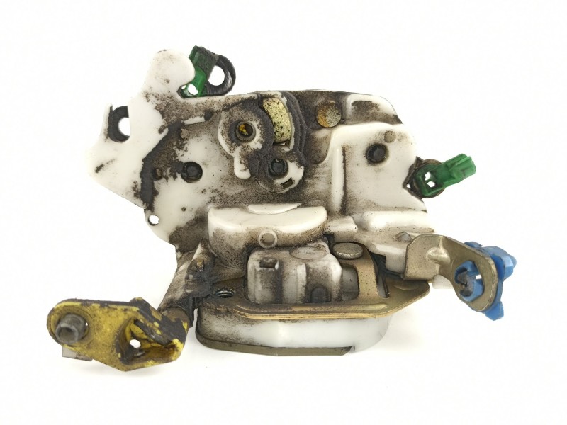 Recambio de cerradura puerta delantera izquierda para nissan serena (c23m) 2.3 invitation d referencia OEM IAM 805039C001  