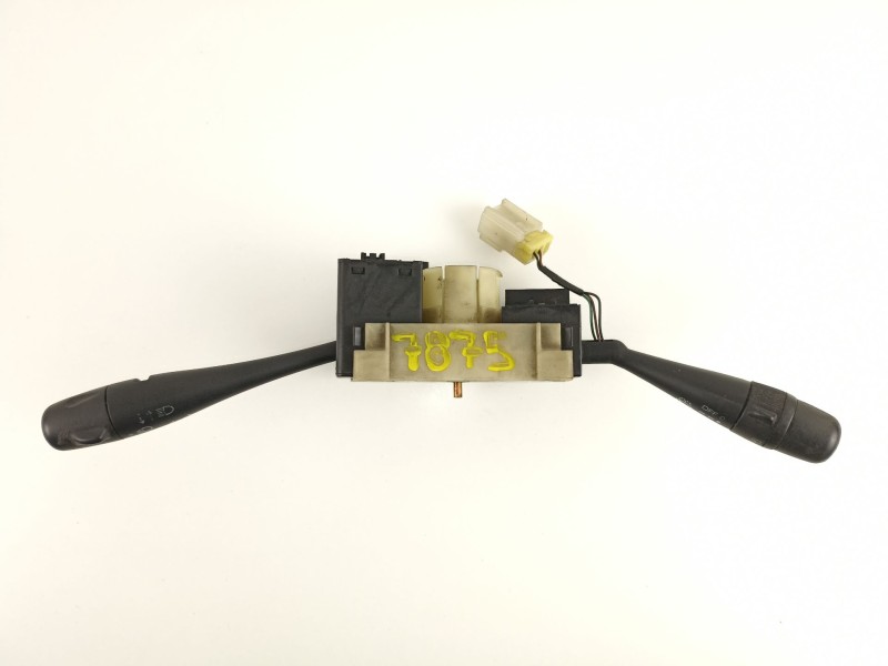 Recambio de mando luces y limpias para nissan serena (c23m) 2.3 invitation d referencia OEM IAM 255600F020  