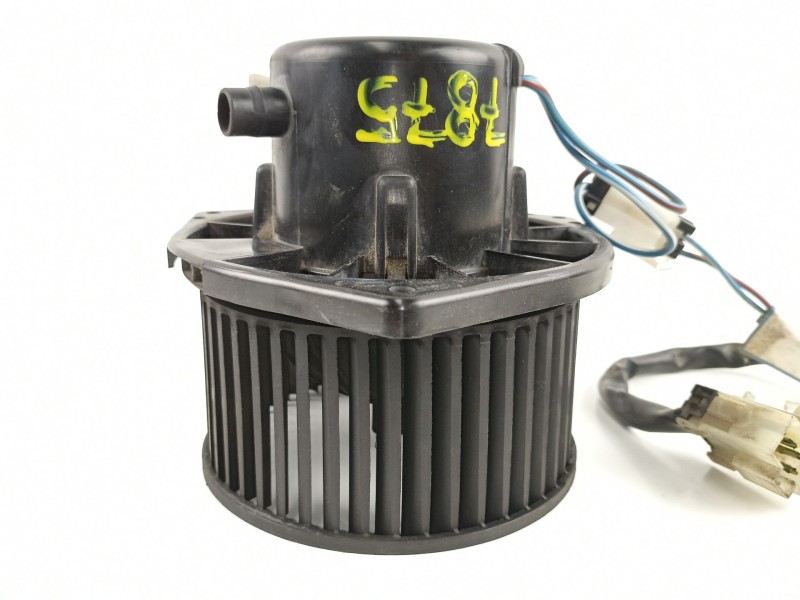 Recambio de motor calefaccion para nissan serena (c23m) 2.3 invitation d referencia OEM IAM 4868030350 0130111154 2715060R00