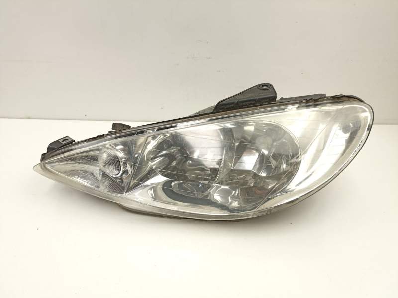 Recambio de faro izquierdo para peugeot 206 hatchback (2a/c) 1.9 d referencia OEM IAM 6204S9  