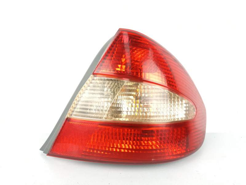 Recambio de piloto trasero derecho para toyota prius (nhw11) 1.5 16v cat referencia OEM IAM 8155047040  