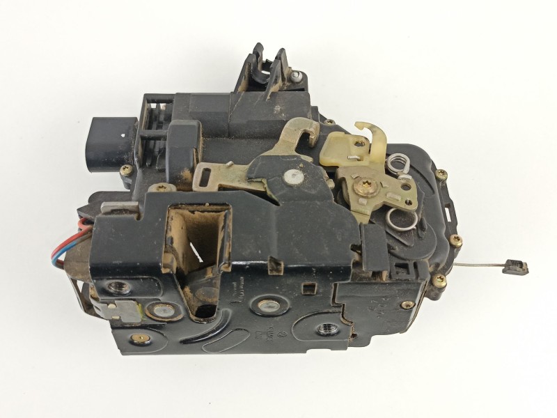 Recambio de cerradura puerta delantera derecha para seat toledo (1m2) 1.9 tdi referencia OEM IAM 3B1837016AD  