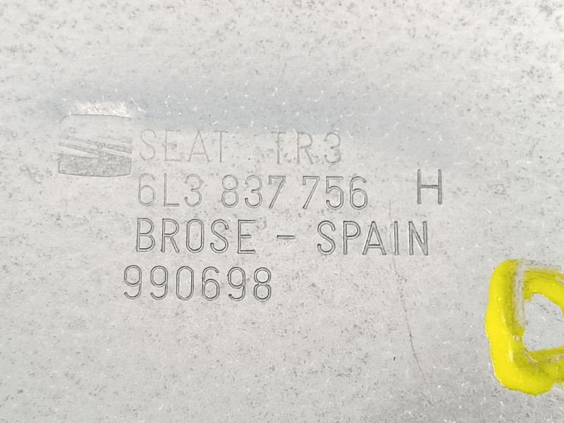 Recambio de elevalunas delantero derecho para seat ibiza (6l1) 1.9 tdi referencia OEM IAM 6L3837756H 6Q2959801A 6L3837752AD