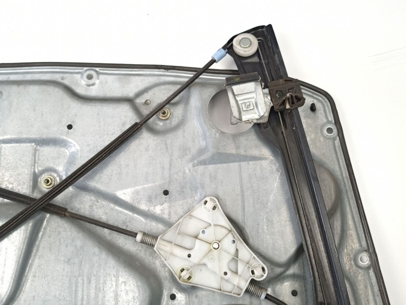 Recambio de elevalunas delantero derecho para seat ibiza (6l1) 1.9 tdi referencia OEM IAM 6L3837756H 6Q2959801A 6L3837752AD