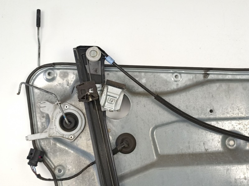 Recambio de elevalunas delantero derecho para seat ibiza (6l1) 1.9 tdi referencia OEM IAM 6L3837756H 6Q2959801A 6L3837752AD