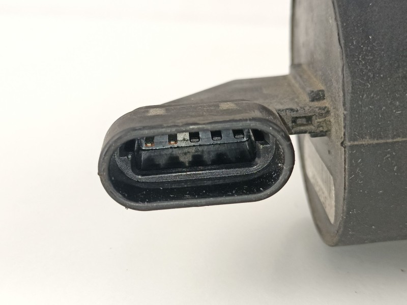 Recambio de caudalimetro para opel astra h berlina 1.6 16v referencia OEM IAM 6235612 25358054 