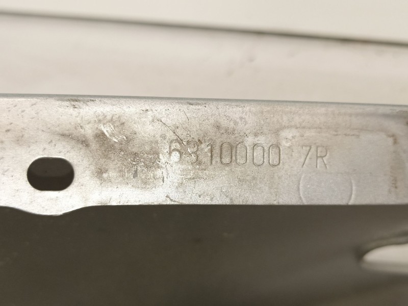 Recambio de aleta delantera derecha para renault laguna grandtour iii dynamique referencia OEM IAM 631000017R  