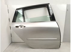 Recambio de puerta trasera derecha para renault laguna grandtour iii dynamique referencia OEM IAM 821120002R  