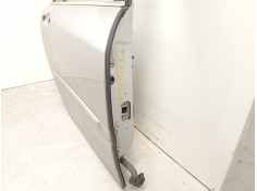 Recambio de puerta trasera derecha para renault laguna grandtour iii dynamique referencia OEM IAM 821120002R   2