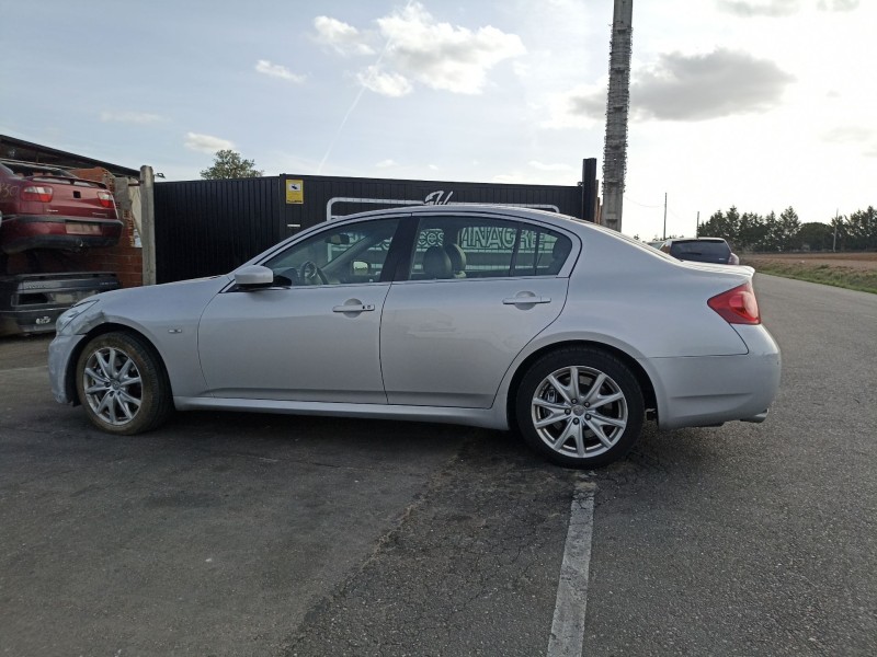 infiniti g37 sedan del año 2008