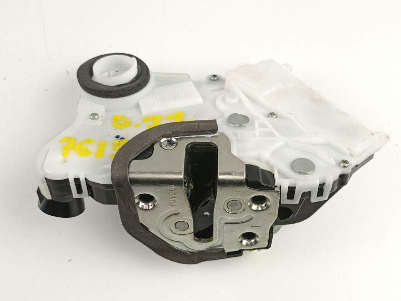 Recambio de cerradura puerta delantera izquierda para toyota yaris (_p13_) 1.0 (ksp130_) referencia OEM IAM 690400D140  