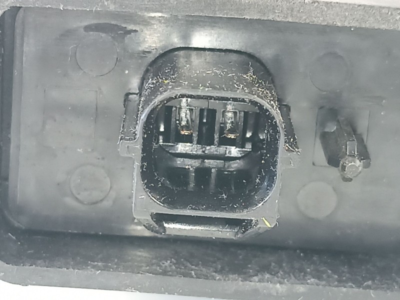 Recambio de cerradura puerta trasera izquierda para volvo s40 berlina 1.9 turbodiesel referencia OEM IAM 30850806  