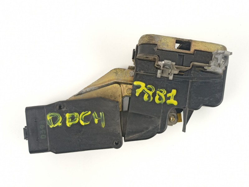 Recambio de cerradura puerta delantera derecha para volvo s40 berlina 1.9 turbodiesel referencia OEM IAM 30644381  