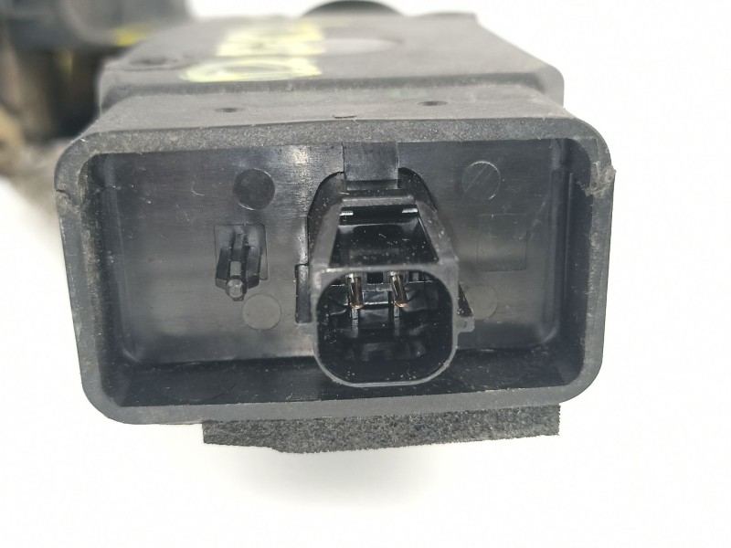 Recambio de cerradura puerta delantera derecha para volvo s40 berlina 1.9 turbodiesel referencia OEM IAM 30644381  