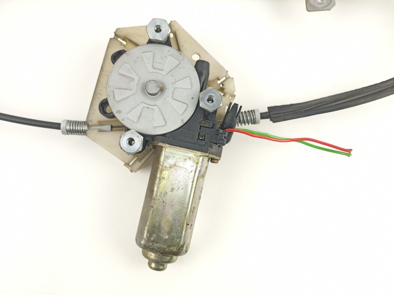 Recambio de elevalunas delantero derecho para volvo s40 berlina 1.9 turbodiesel referencia OEM IAM 30623449  