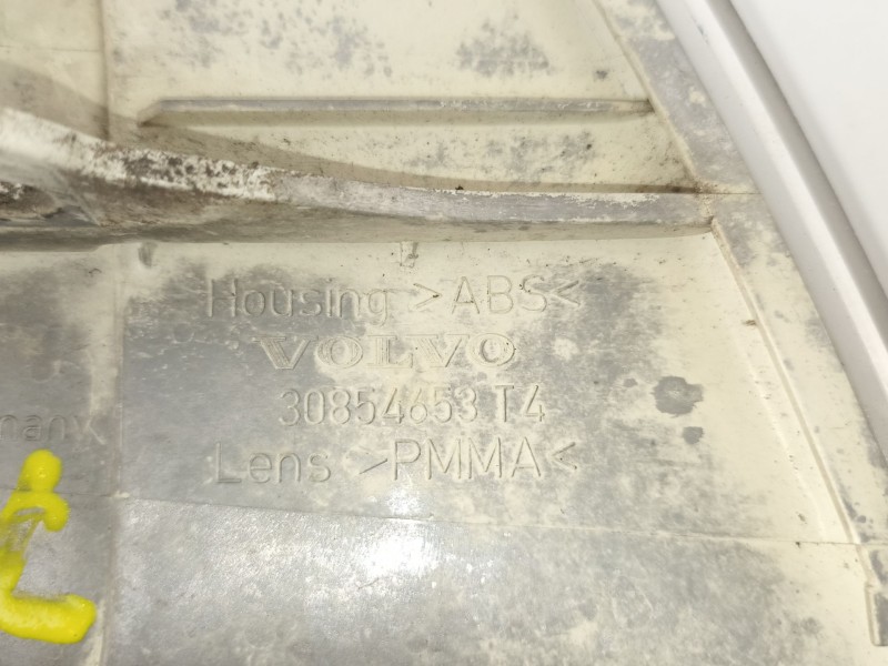 Recambio de piloto delantero izquierdo para volvo s40 berlina 1.9 turbodiesel referencia OEM IAM 30854653  30862523