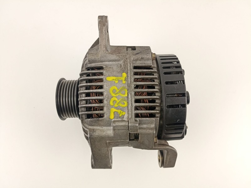 Recambio de alternador para volvo s40 berlina 1.9 turbodiesel referencia OEM IAM 8111888 2541981A 7700424582