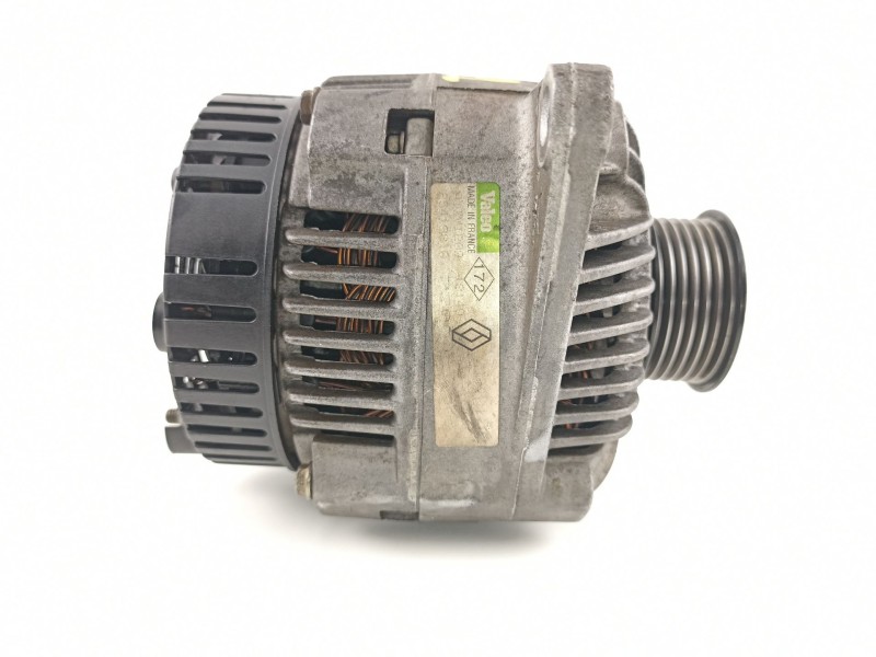 Recambio de alternador para volvo s40 berlina 1.9 turbodiesel referencia OEM IAM 8111888 2541981A 7700424582