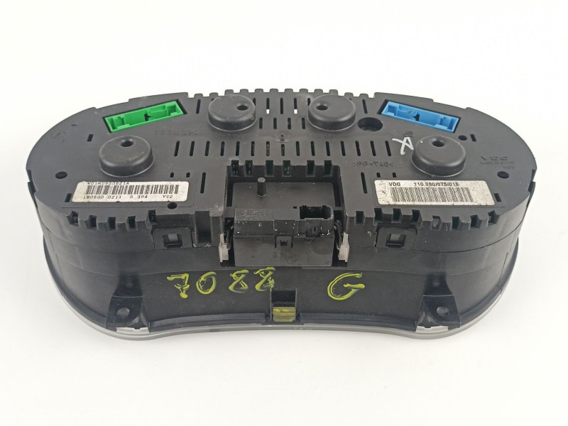 Recambio de cuadro instrumentos para seat leon 1.6 g 5v referencia OEM IAM 1M0920821A 88311292 110080075018