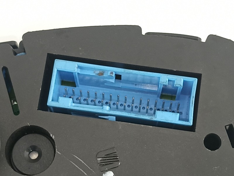 Recambio de cuadro instrumentos para seat leon 1.6 g 5v referencia OEM IAM 1M0920821A 88311292 110080075018