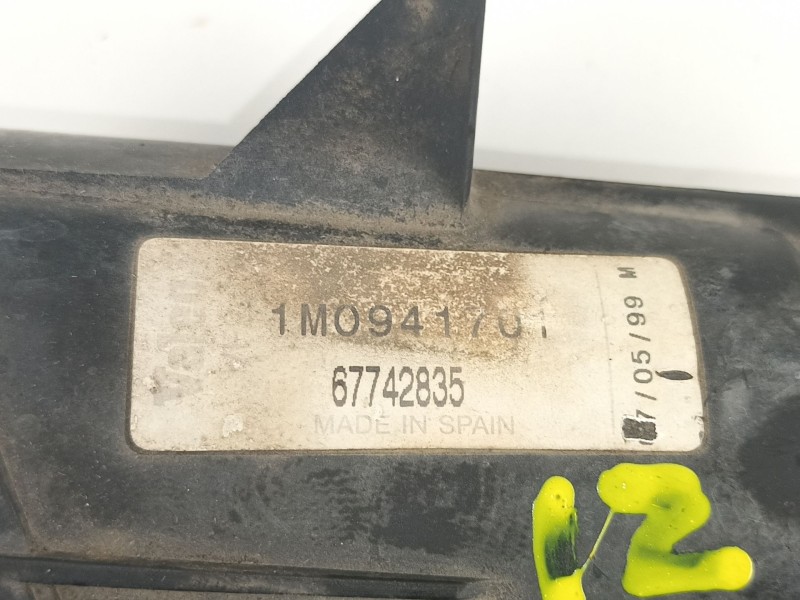 Recambio de antiniebla izquierdo para seat toledo (1m2) 1.9 tdi referencia OEM IAM 1M0941701 67742835 